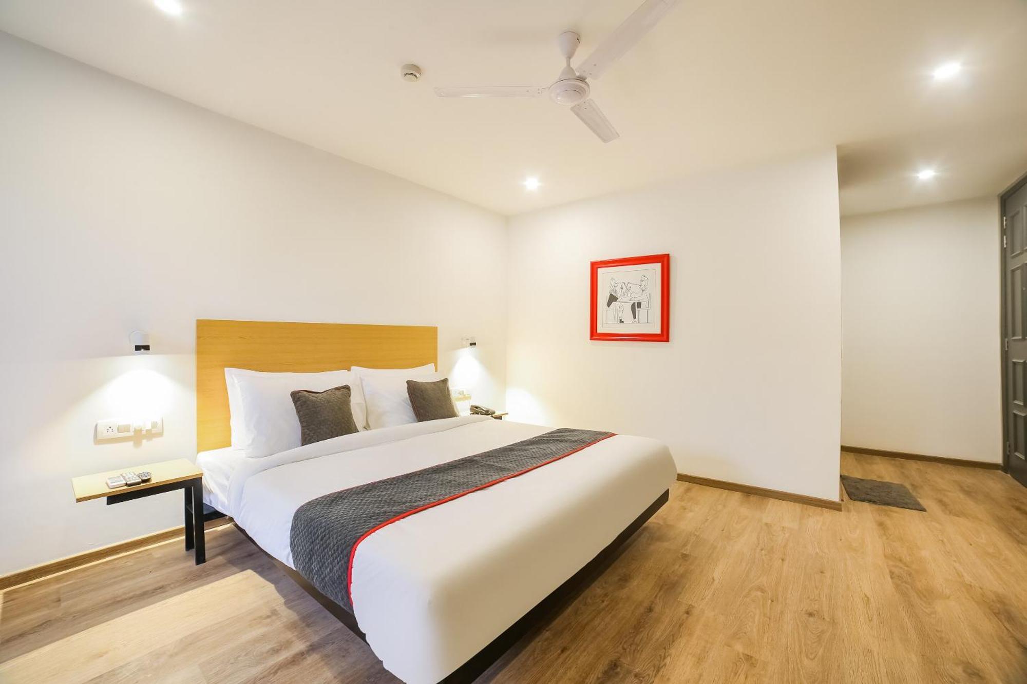Super Townhouse Near Appu Ghar Hotel Gurgaon Exterior photo
